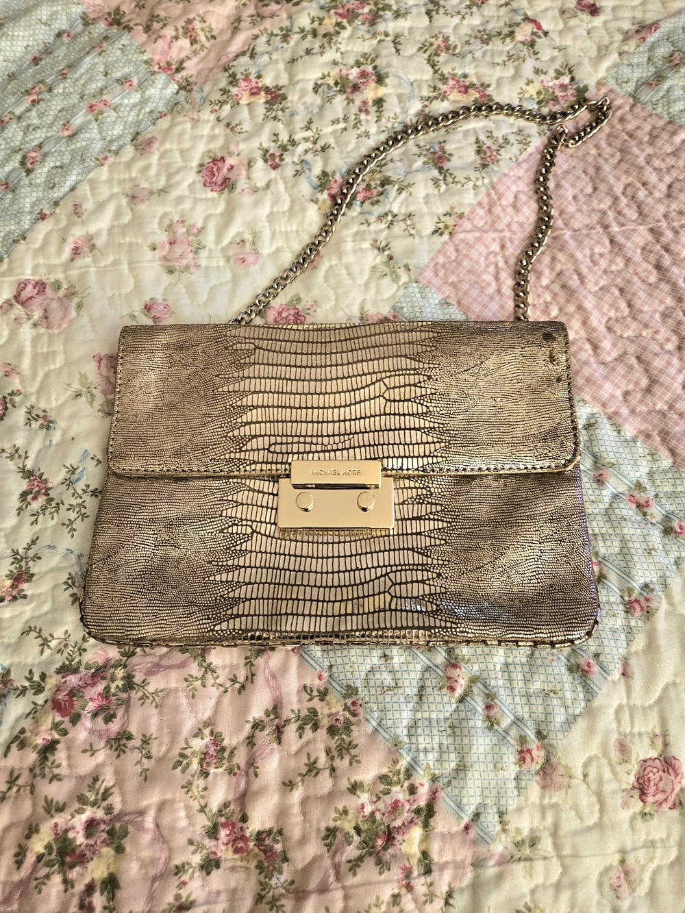 Michael Kors Metallic Gold Lizard-Embossed Chain Shoulder Bag - Picture 4 of 9